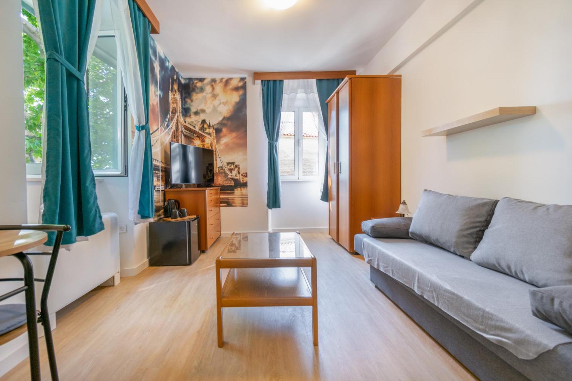 Bed & Breakfast Palac -Free Parking- Baška Voda Εξωτερικό φωτογραφία