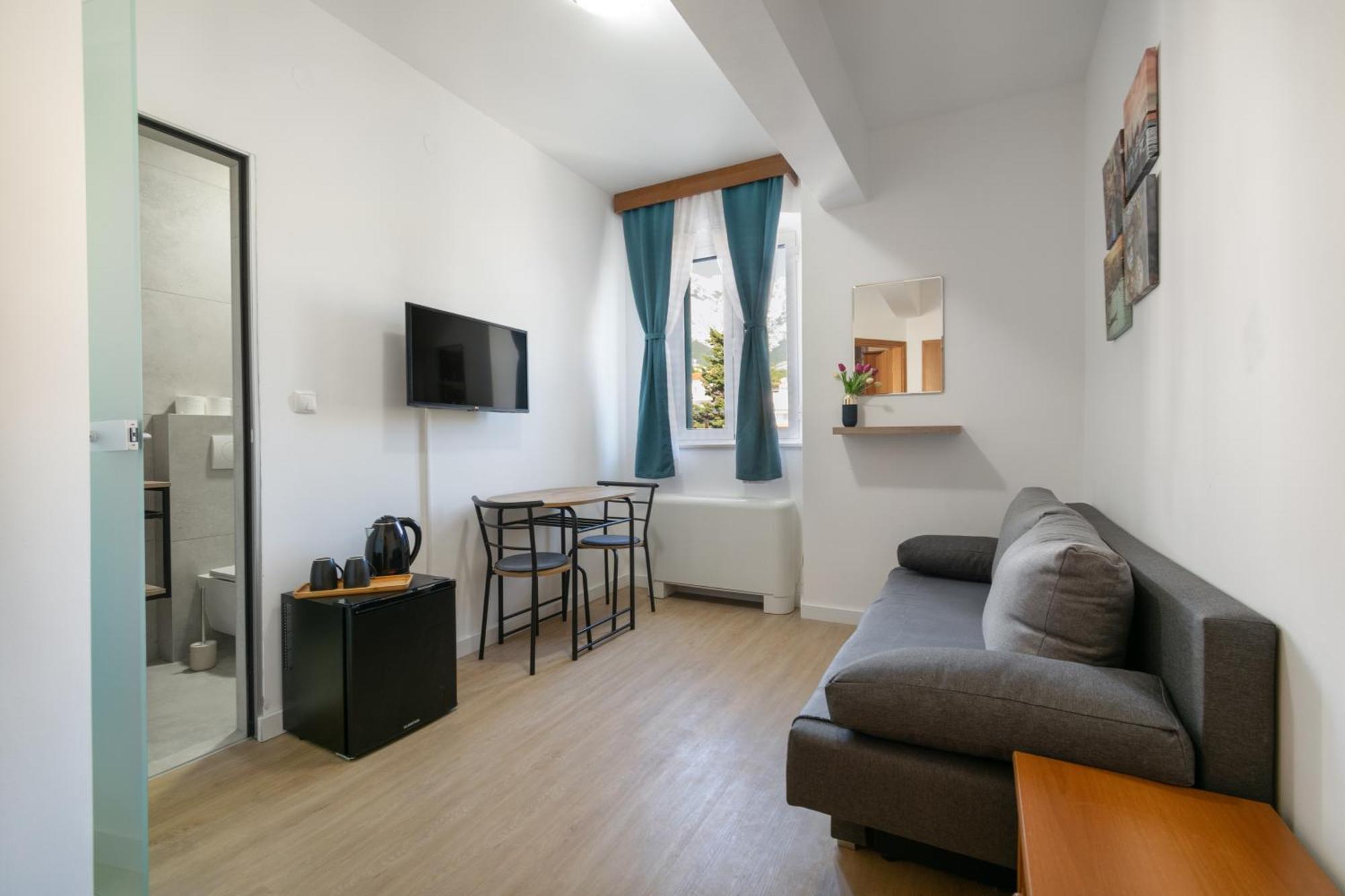 Bed & Breakfast Palac -Free Parking- Baška Voda Εξωτερικό φωτογραφία