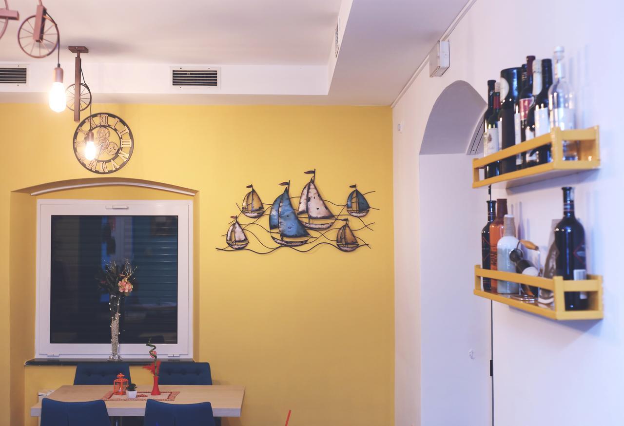 Bed & Breakfast Palac -Free Parking- Baška Voda Εξωτερικό φωτογραφία